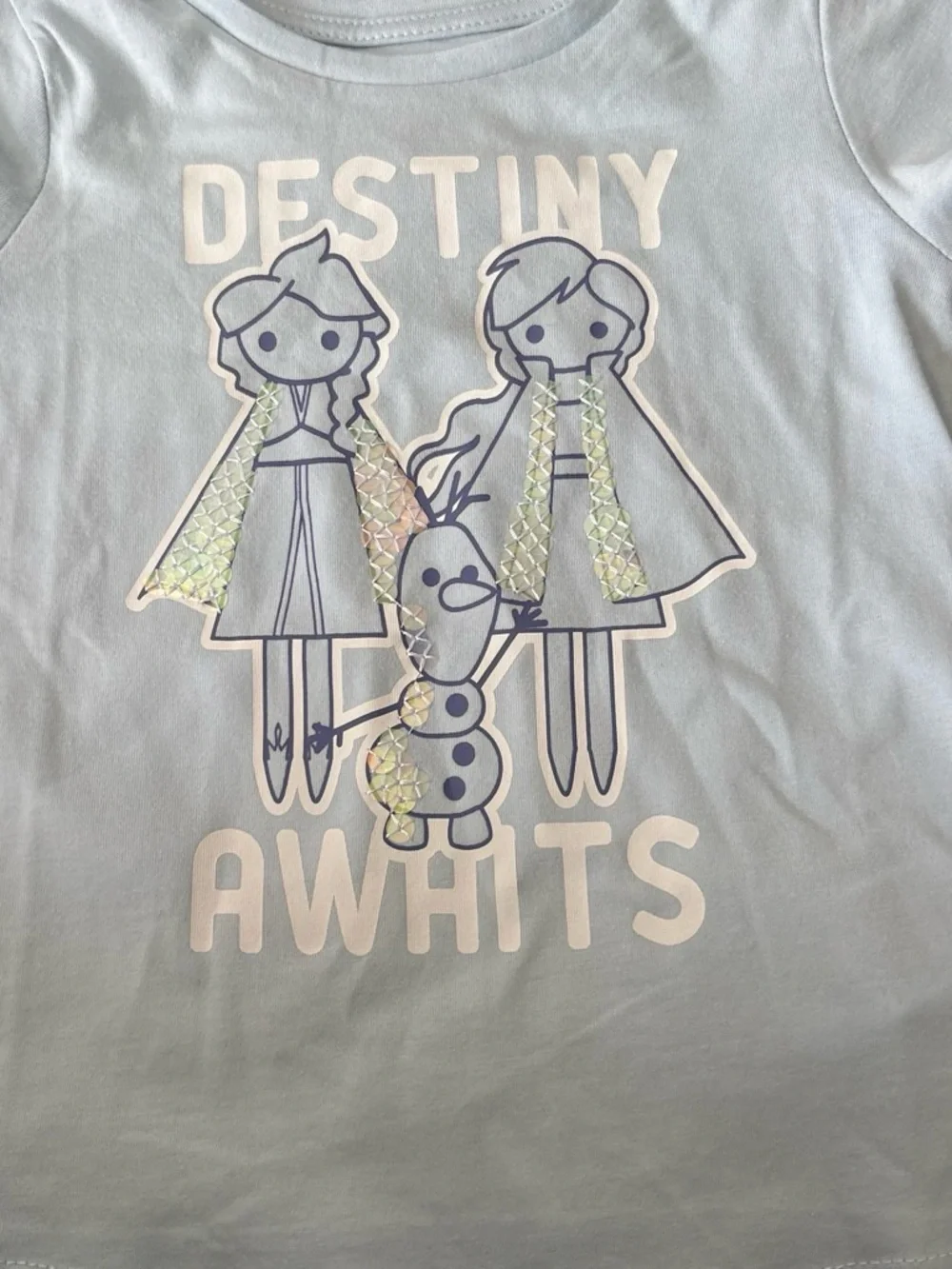 Disney White Short-Sleeve Snowflake Pocket Tee with Light Blue Pocket